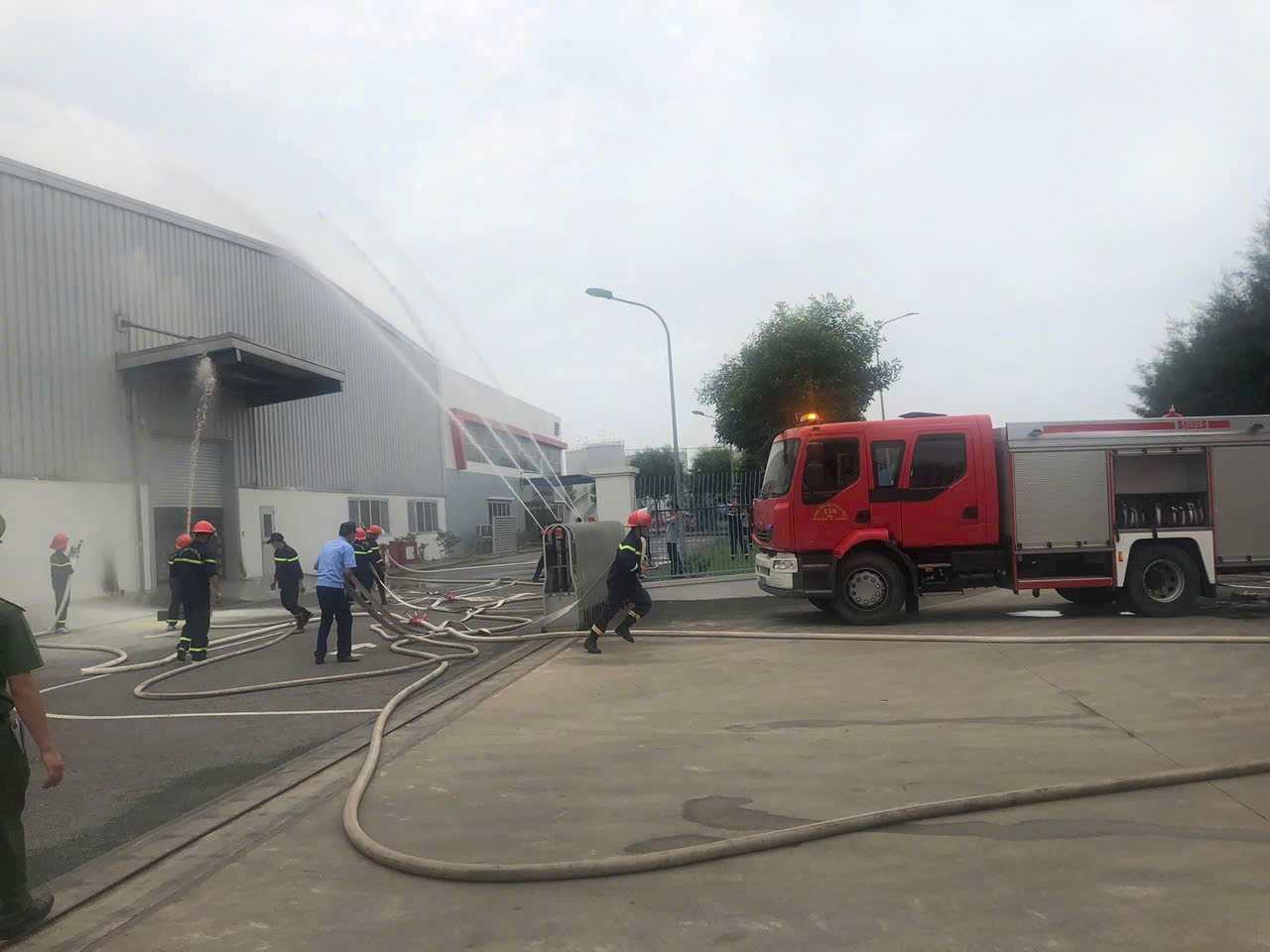 bao-ve-an-ninh-cho-van-phong-giai-phap-hieu-qua-cho-doanh-nghiep