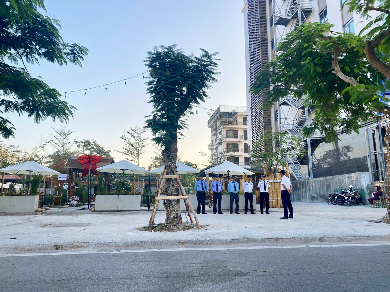 trien-khai-hop-dong-bao-ve-chuoi-cfe-three-seasons (2)