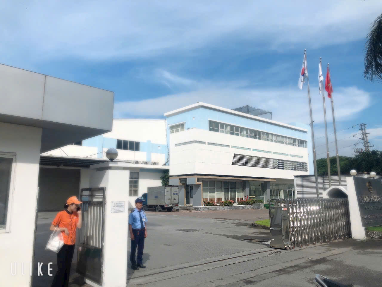 dich-vu-bao-ve-cua-hang-giai-phap-an-ninh-hieu-qua-cho-chu-kinh-doanh