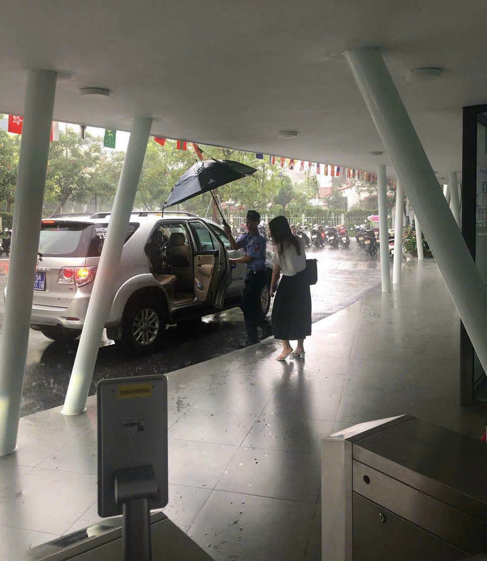 dich-vu-bao-ve-toa-nha-giai-phap-an-ninh-toan-dien-cho-doanh-nghiep