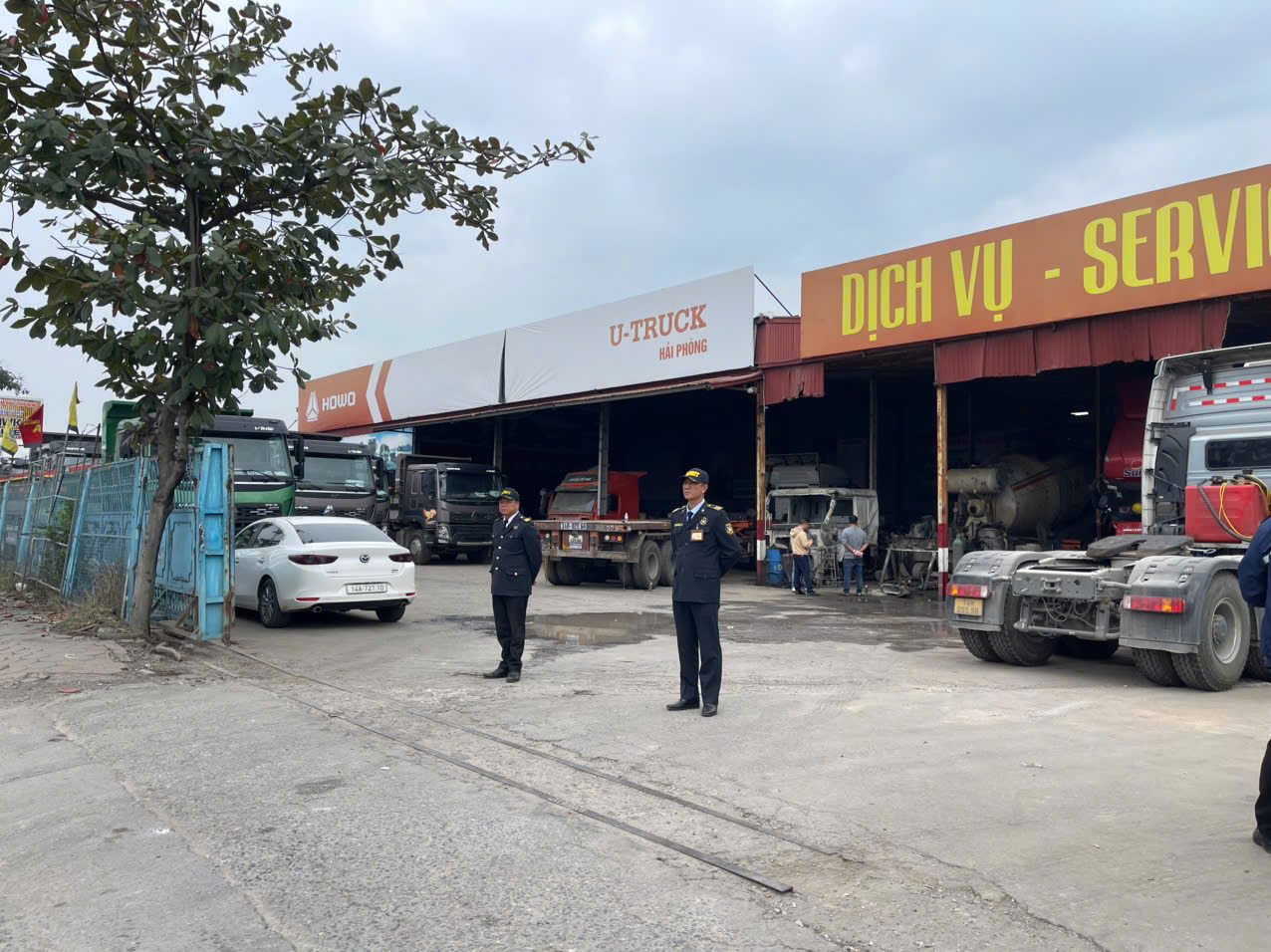 ngay-30-12-2025-trien-khai-bao-ve-cong-ty-cp-cong-dong-xe-tai-viet-nam-cn-hai-phong-utruck-dia-chi-bai-traco-utruck-dinh-vu (3)