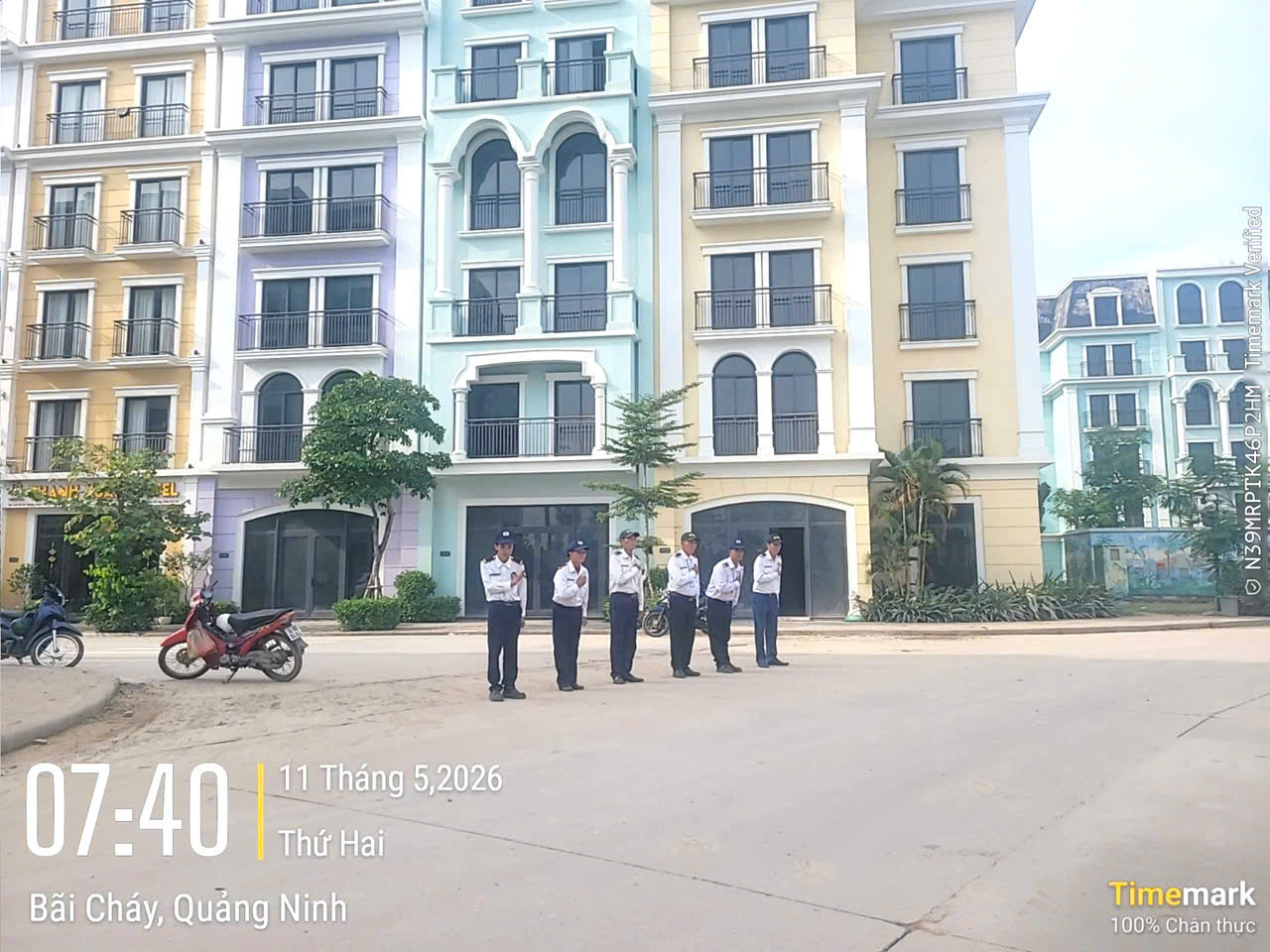 ngay-11-5-2026-bao-ve-hung-vuong-trien-khai-du-an-habor-bay-aqua-city-ha-long (3)